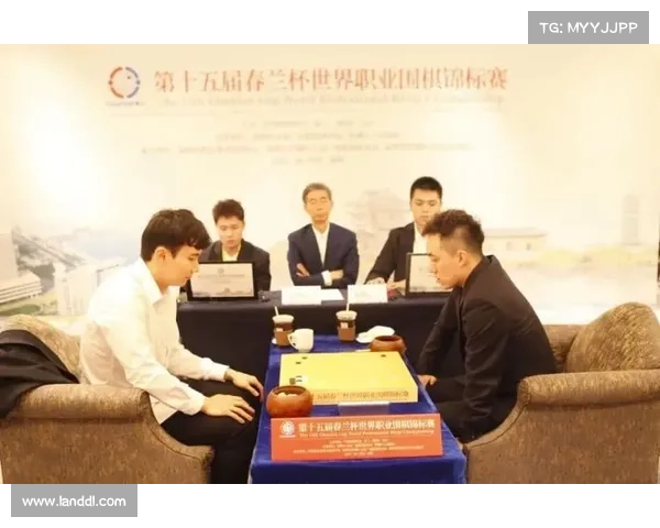 杨楷文问鼎春兰杯成为中国第25位围棋世界冠军彰显新一代棋手崛起 杨楷文问鼎春兰杯成为中国第25位围棋世界冠军彰显新一代棋手崛起